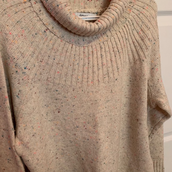 Sweater - Picture 2 of 3